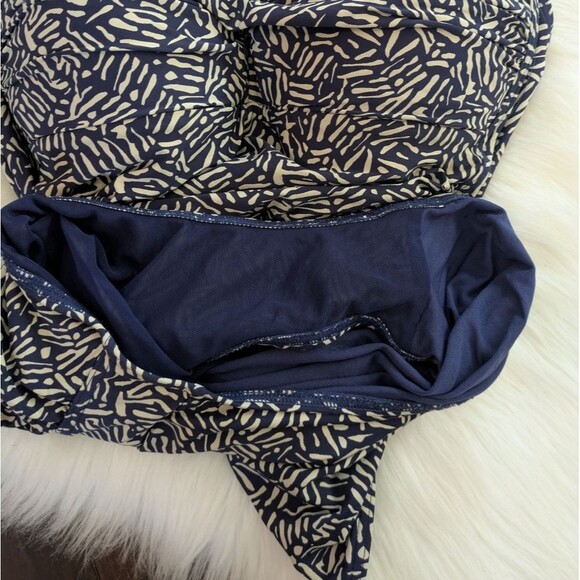 Bond-Eye Australia One Piece Tummy Control Navy/Gold Bathing Suit Size 10 - Picture 4 of 7